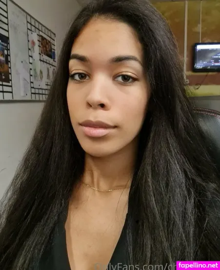 Chantalfox OnlyFans Thumbnail #gTYqpEzwCF