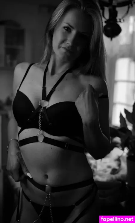 Chantalspassion OnlyFans Thumbnail #isWZjmKUpO