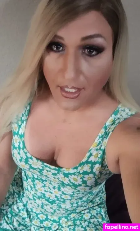 Chantelle Edwards OnlyFans Thumbnail #IRlrlLmzFJ
