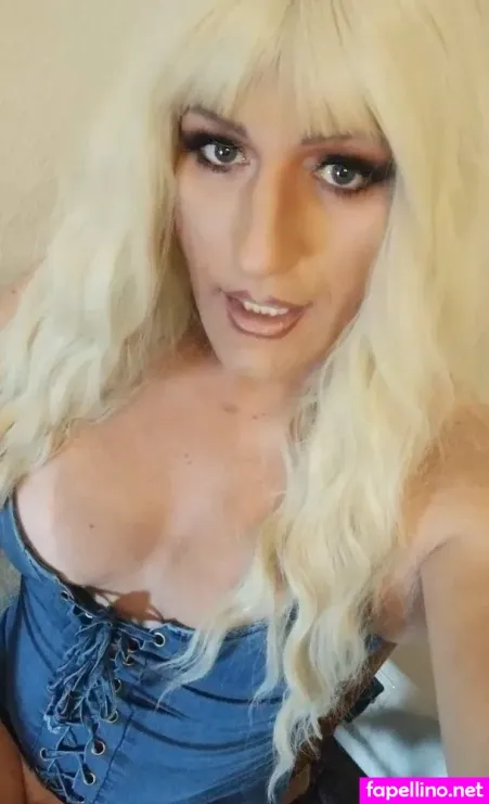 Chantelle Edwards OnlyFans Thumbnail #iuzMI4pyYG