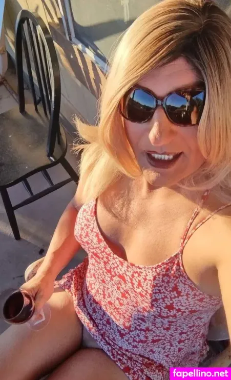 Chantelle Edwards OnlyFans Thumbnail #x7hwMn6s73