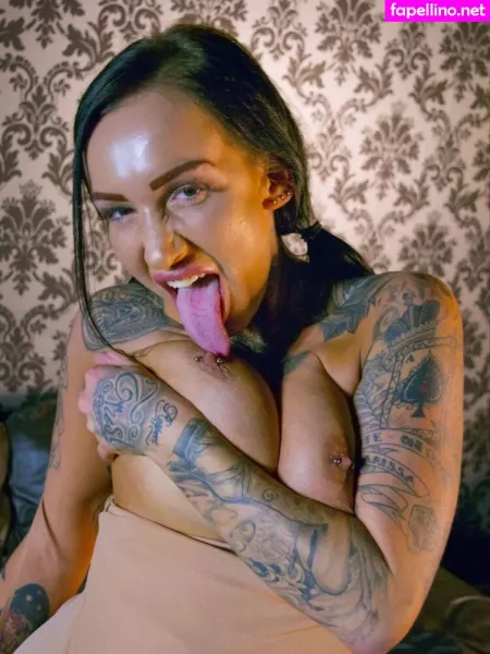 Chantelle Fox OnlyFans Thumbnail #zo2g4SpECx