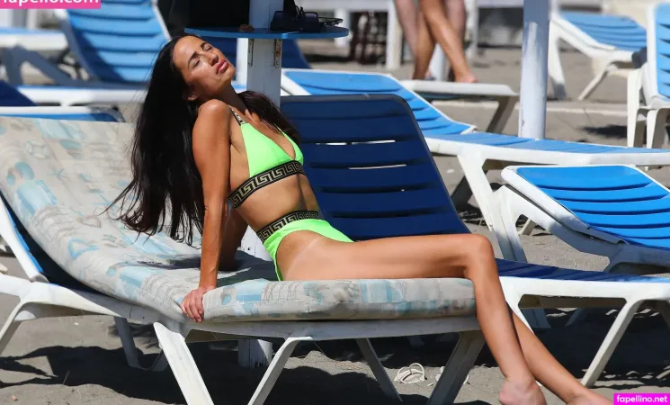 Chantelle Houghton OnlyFans Thumbnail #xdo5Tp8Mi2