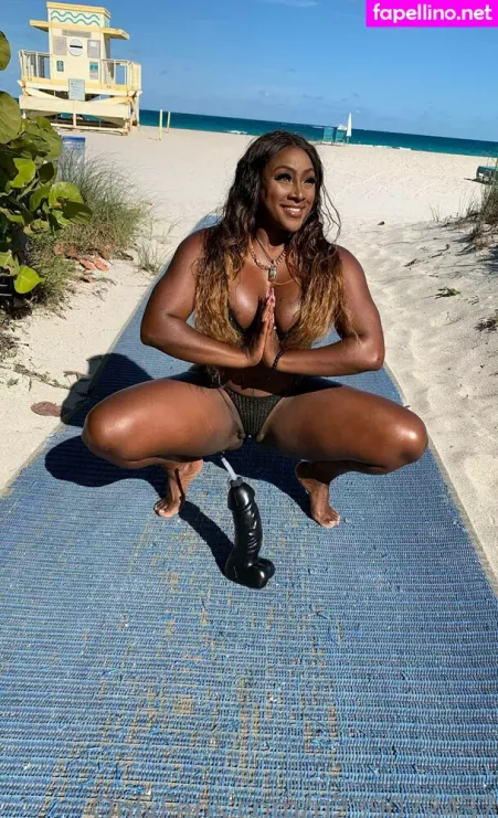 Chanyathebody OnlyFans Thumbnail #C8meVcTLYx