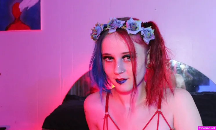 Chaoticpixie OnlyFans Thumbnail #TPks5wOFpT