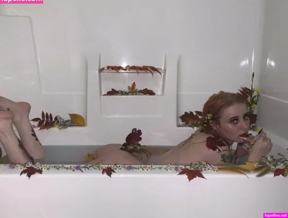 Chaoticpixie OnlyFans Thumbnail #WLlUlGbH85