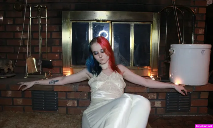 Chaoticpixie OnlyFans Thumbnail #Zqwgq9fofO