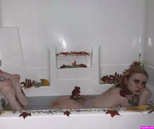 Chaoticpixie OnlyFans Thumbnail #zXW6cEAgka