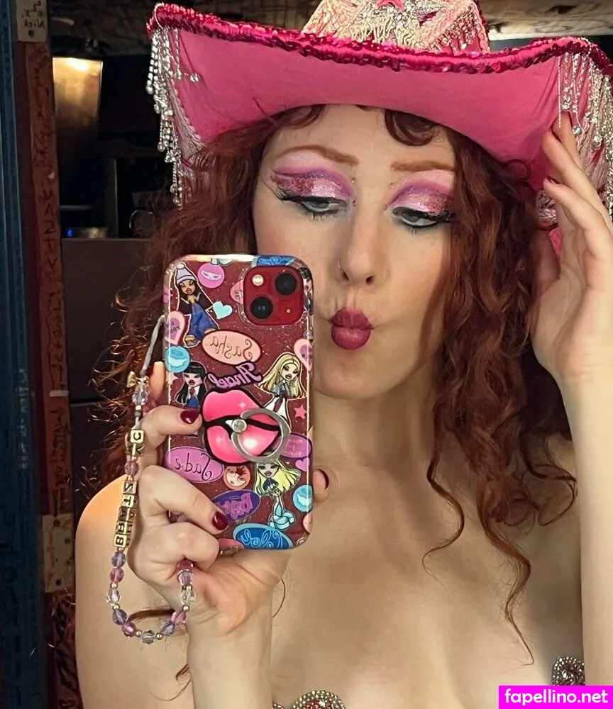 Chappell Roan, chappellroan Nude Leaked OnlyFans Photo #0C7Jy1HUi9