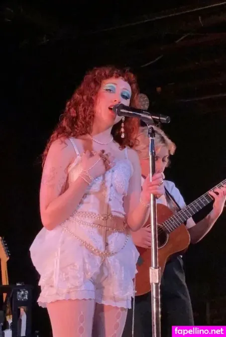 Chappell Roan OnlyFans Thumbnail #QUSajoS0Mb