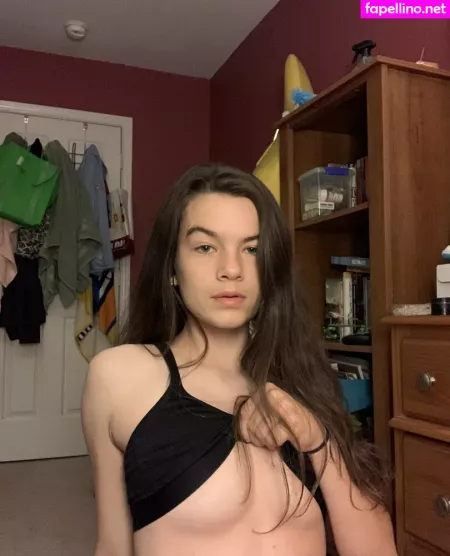 Chapstickbxtch OnlyFans Thumbnail #C8rAR5sjPT