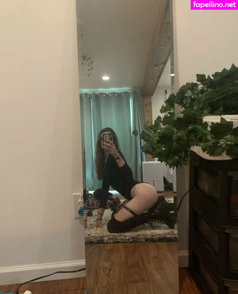 chapstickbutch, chapstickbxtch, punkbxtch Nude Leaked OnlyFans Photo #rf5y0MBcbW