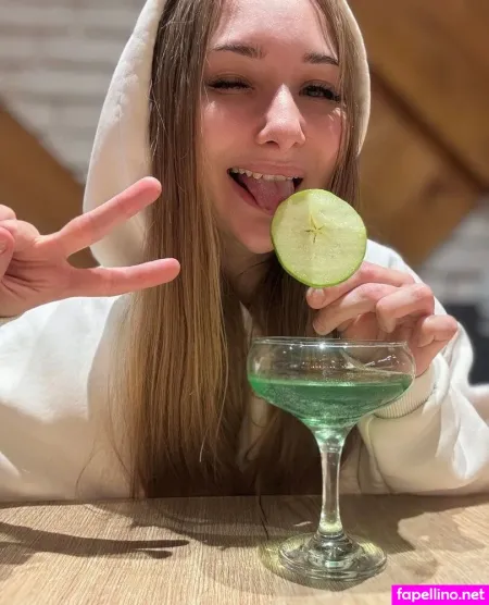 Charapin OnlyFans Thumbnail #Q2L4pEmj2Y