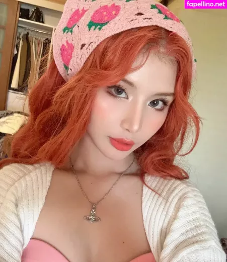 Charechii OnlyFans Thumbnail #LLX2kVUbAP