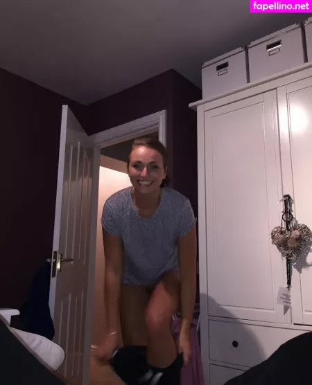 Charis Lister OnlyFans Thumbnail #3VrxLkGzCs