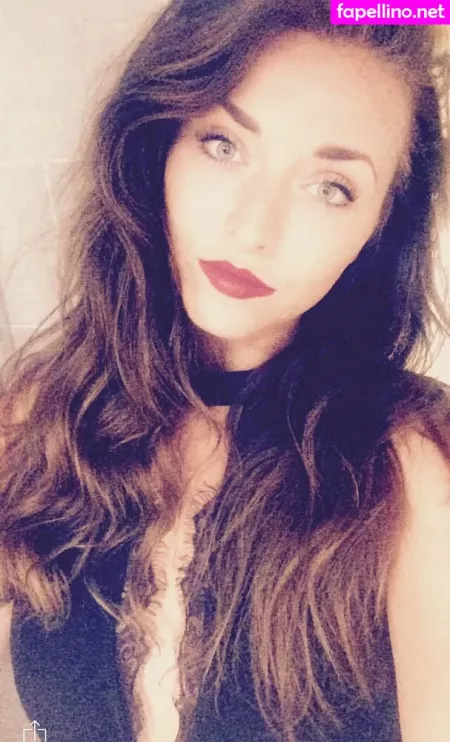 Charis Lister OnlyFans Thumbnail #G9nKSX8YSi
