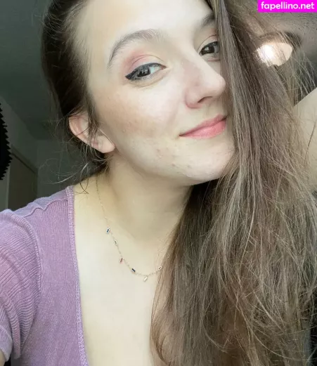 Charis Sellick OnlyFans Thumbnail #oyWIZNf9XL