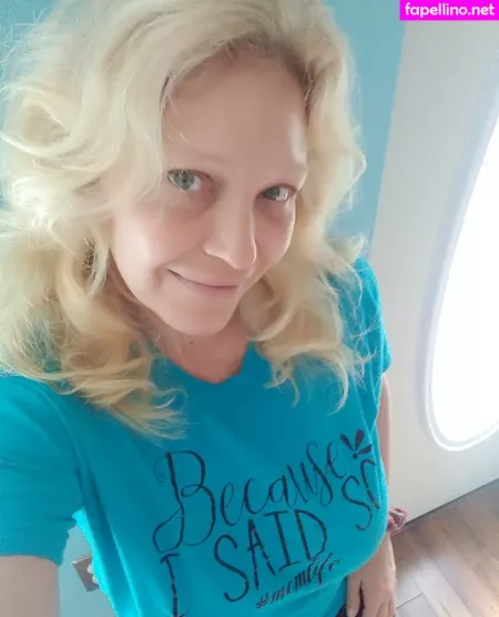Charlee Chase OnlyFans Thumbnail #7CBZXal7gj