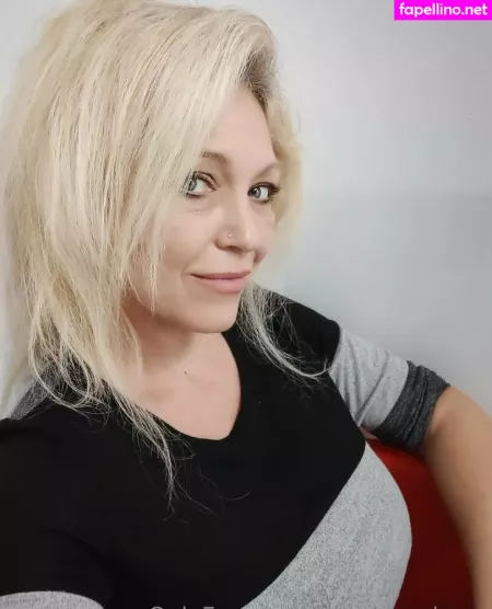 Charlee Chase OnlyFans Thumbnail #M8JcTdhvP9