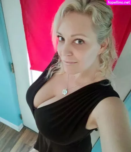 Charlee Chase OnlyFans Thumbnail #oAh5Z2mePh