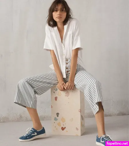 Charlee Fraser 1 OnlyFans Thumbnail #8xlsL2rUWp