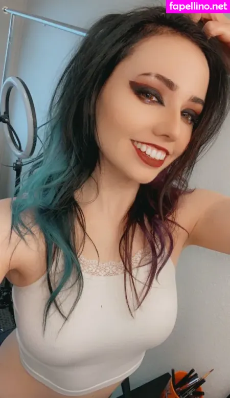 Charleemanderz OnlyFans Thumbnail #kB2Qg2sB1j