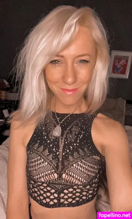 Charleesweets OnlyFans Thumbnail #YIOXBiKvVm