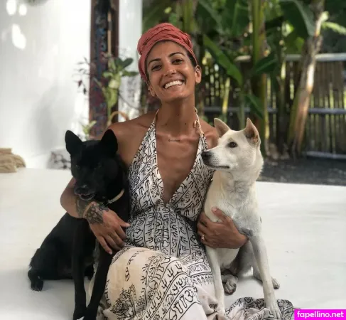 Charlenaishani OnlyFans Thumbnail #HWQBE2xQHk