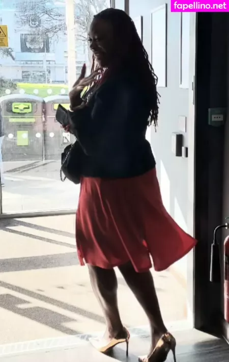 Charlene Douglas OnlyFans Thumbnail #kKO4FuQFoz