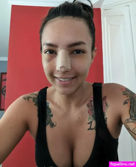 Charlene Soles Cometotoesland OnlyFans Thumbnail #t0Muns7iat