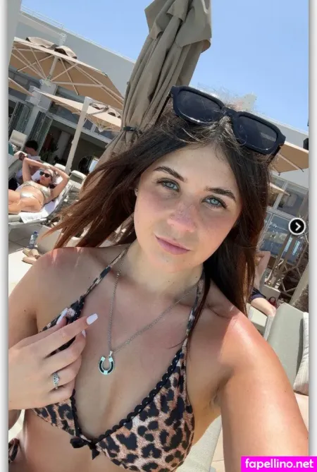 Charley Taylor OnlyFans Thumbnail #6ME3uIsk0y