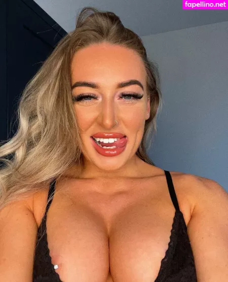 Charleysmyfan OnlyFans Thumbnail #QkGtlECjWG
