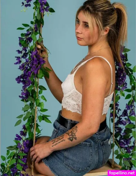 Charleytaylss OnlyFans Thumbnail #2rWJKbiA8X