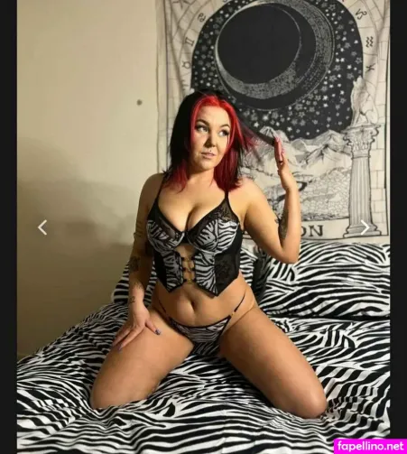 Charli Evans 1 OnlyFans Thumbnail #OHUHlIR3Yx