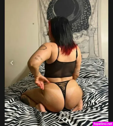 Charli Evans 1 OnlyFans Thumbnail #oZ4qWGRo2Y
