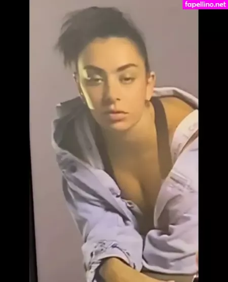 Charli Xcx OnlyFans Thumbnail #NUIDITzGCX