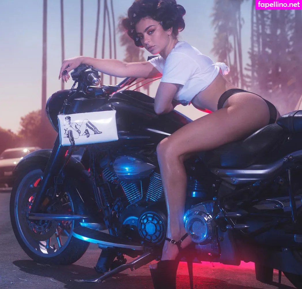 charli_xcx, charlignarly Nude Leaked OnlyFans Photo #g77LrASqWI