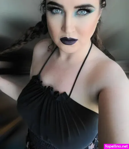 Charlie Dee OnlyFans Thumbnail #7rEPs1E9te