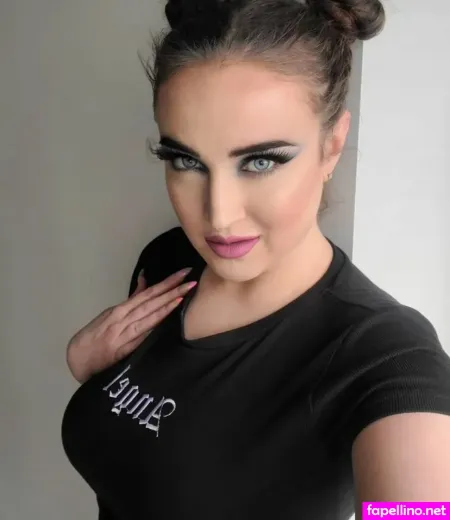 Charlie Dee OnlyFans Thumbnail #eqN81wb0tm