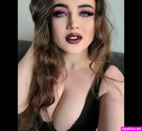 Charlie Dee OnlyFans Thumbnail #tp7t0Cu3ss