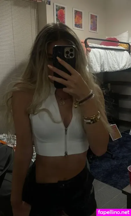 Charlie Ferarie OnlyFans Thumbnail #fLjSPkM0IM