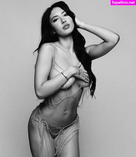 Charlie Joy OnlyFans Thumbnail #UxxA0rTL79