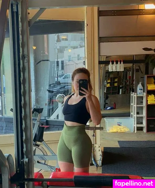 charlidamelio, charlotteeee01, themollymuscle Nude Leaked OnlyFans Photo #k7DsS2k9VB