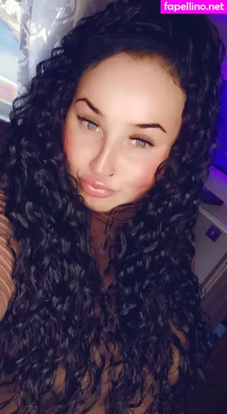 Charlie16071994 OnlyFans Thumbnail #SLMGlTVg2X