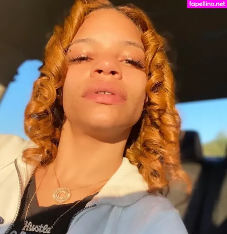 Charliebhustle OnlyFans Thumbnail #4OeVhAJZJh