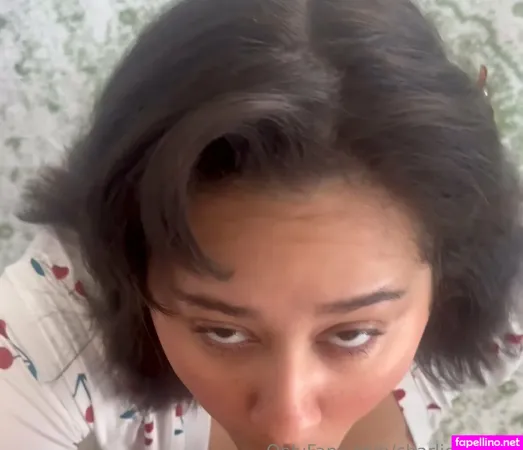 Charliecollabs OnlyFans Thumbnail #Jz4rZg7XZJ