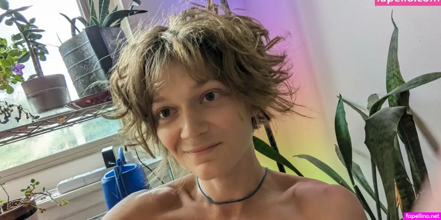 Charliecryys OnlyFans Thumbnail #uV9DiVzIkc