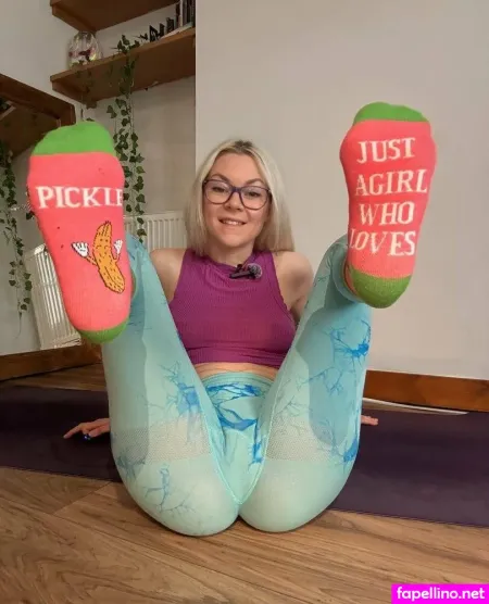 Charlieflexifree OnlyFans Thumbnail #KxByxp2iMQ