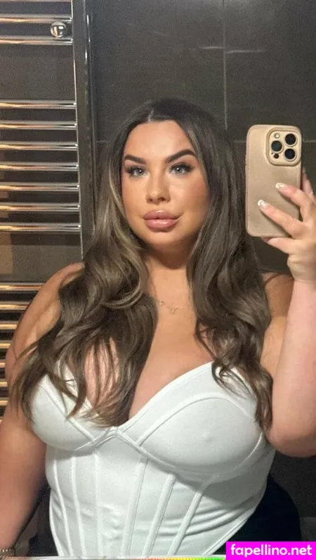 Charliefoxxxuk Main Profile Photo