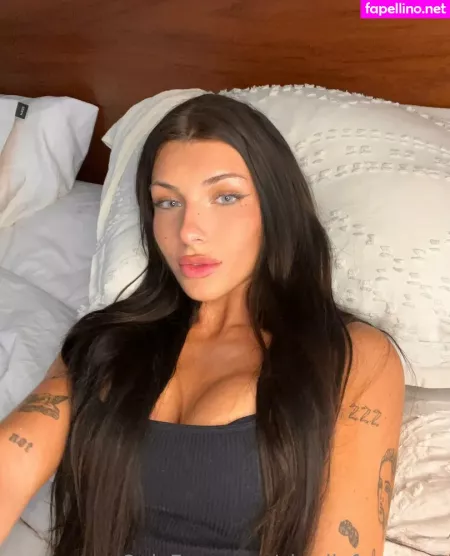 Charliefoxxxxx2 OnlyFans Thumbnail #Csk6neOJYV